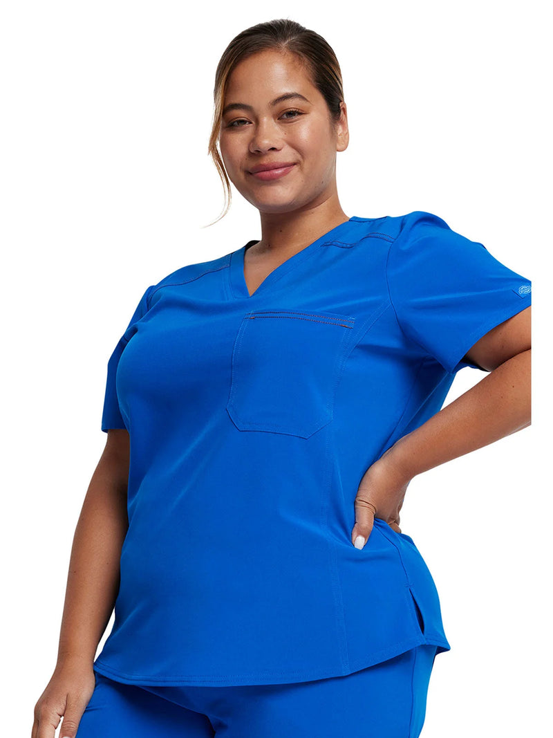 ROYAL - Dickies Riveting Women's 1 Pocket Tuck-In V-Neck Scrub Top for Nursing - Image 2