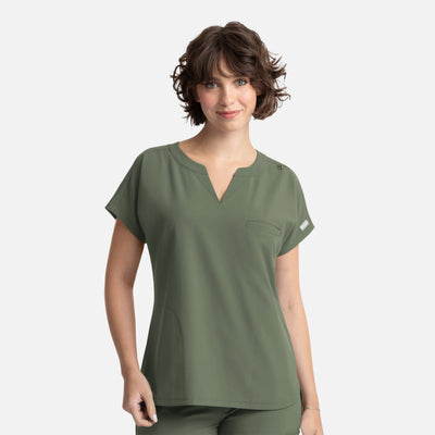 Women's 4 Pocket Tuckable Dolman Scrub Top