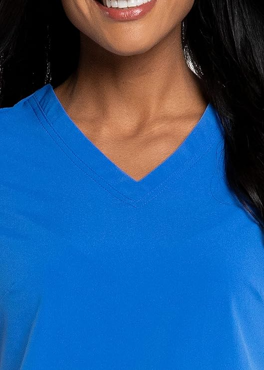Women's 3 Pocket V-Neck Performance Scrub Top for Nursing