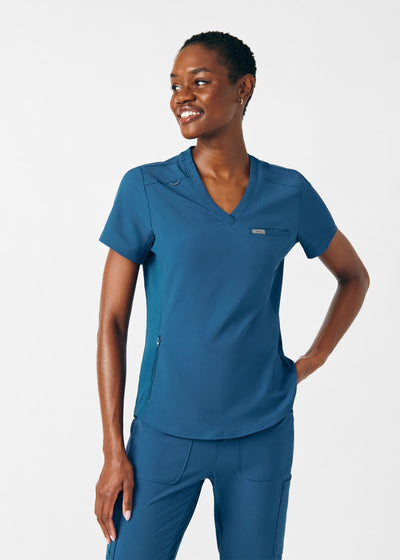 Women's 2 Pocket Scrub Top