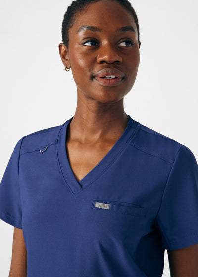 Women's 2 Pocket Scrub Top
