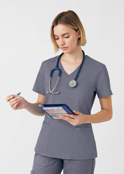 Women's 3 Pocket Scrub Top
