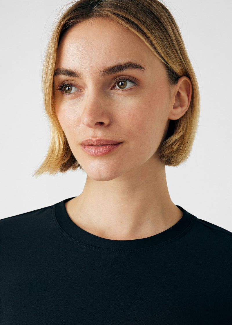 BLACK - Image 2