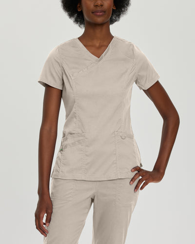 Women's 3 Pocket Scrub Top